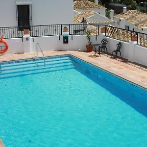 Pueblo Cosy Townhouse, Sleeps 4 Holiday home Mijas