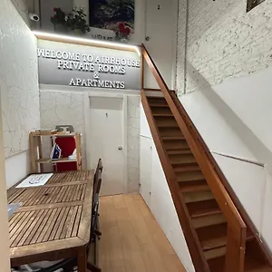  Homestay Airbhouse Private &