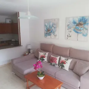 https://apartamento-muelle-de-corralejo-9.in-canary-islands.com