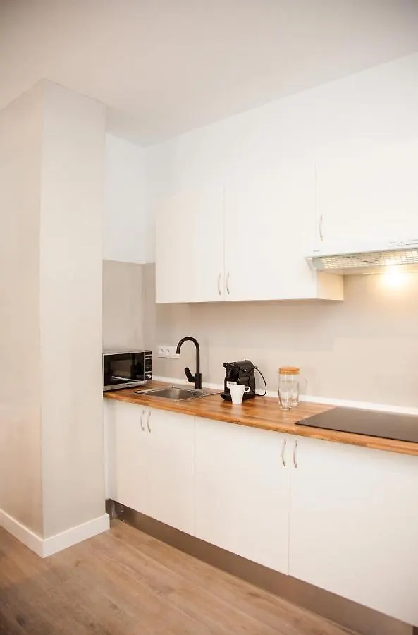 Gotoseville Faustino Flats