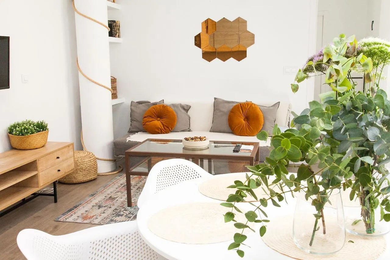 Gotoseville Faustino Flats Sewilla