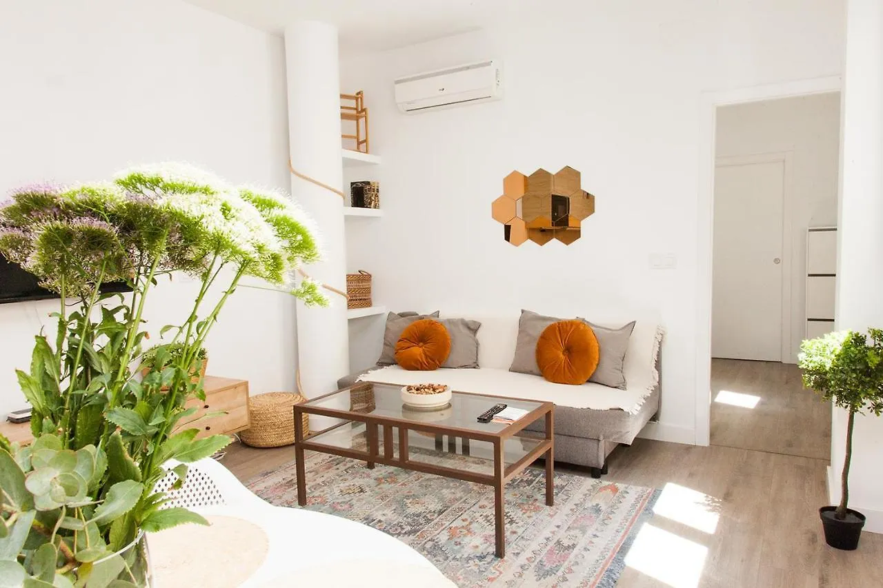 Gotoseville Faustino Flats 0*, Sewilla