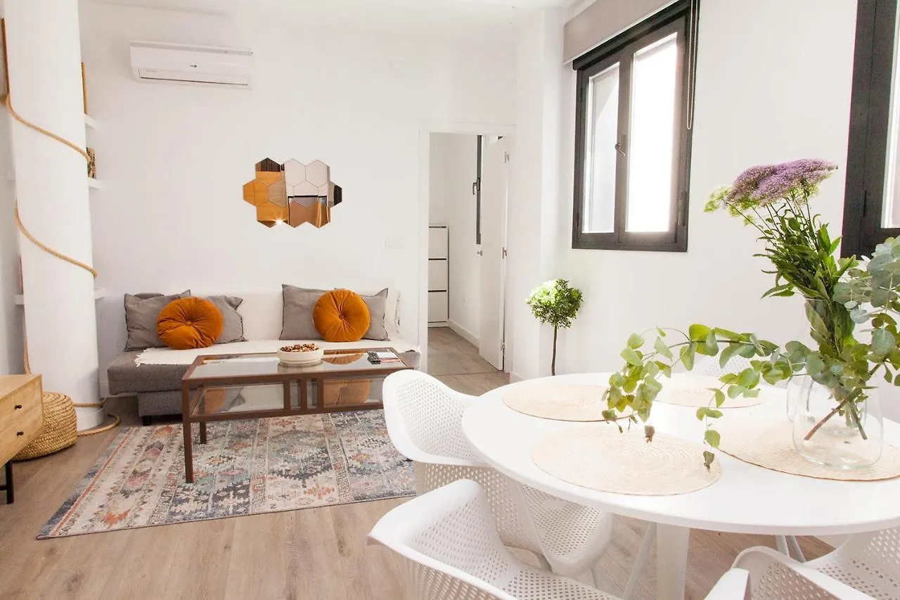Gotoseville Faustino Flats 0*, Sewilla Hiszpania